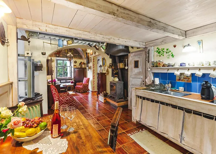 Na Trojici - Dolny Διαμέρισμα